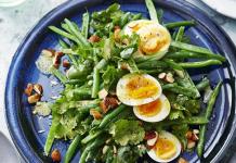 Spicy frozen green bean salad