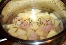 Πώς να μαγειρέψετε πλούσια σούπα πλιγούρι για μεσημεριανό γεύμα