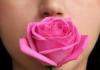 Cartomanzia con petali di rosa Cartomanzia con petali di rosa