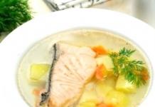 Ricetta: zuppa di salmone rosa - fatta in casa