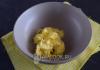Panini al Forno - Ricette per uno spuntino caldo veloce con salsiccia, formaggio, spratti e funghi