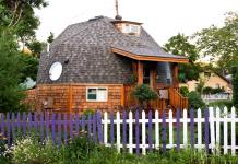 Dome houses and their interiors